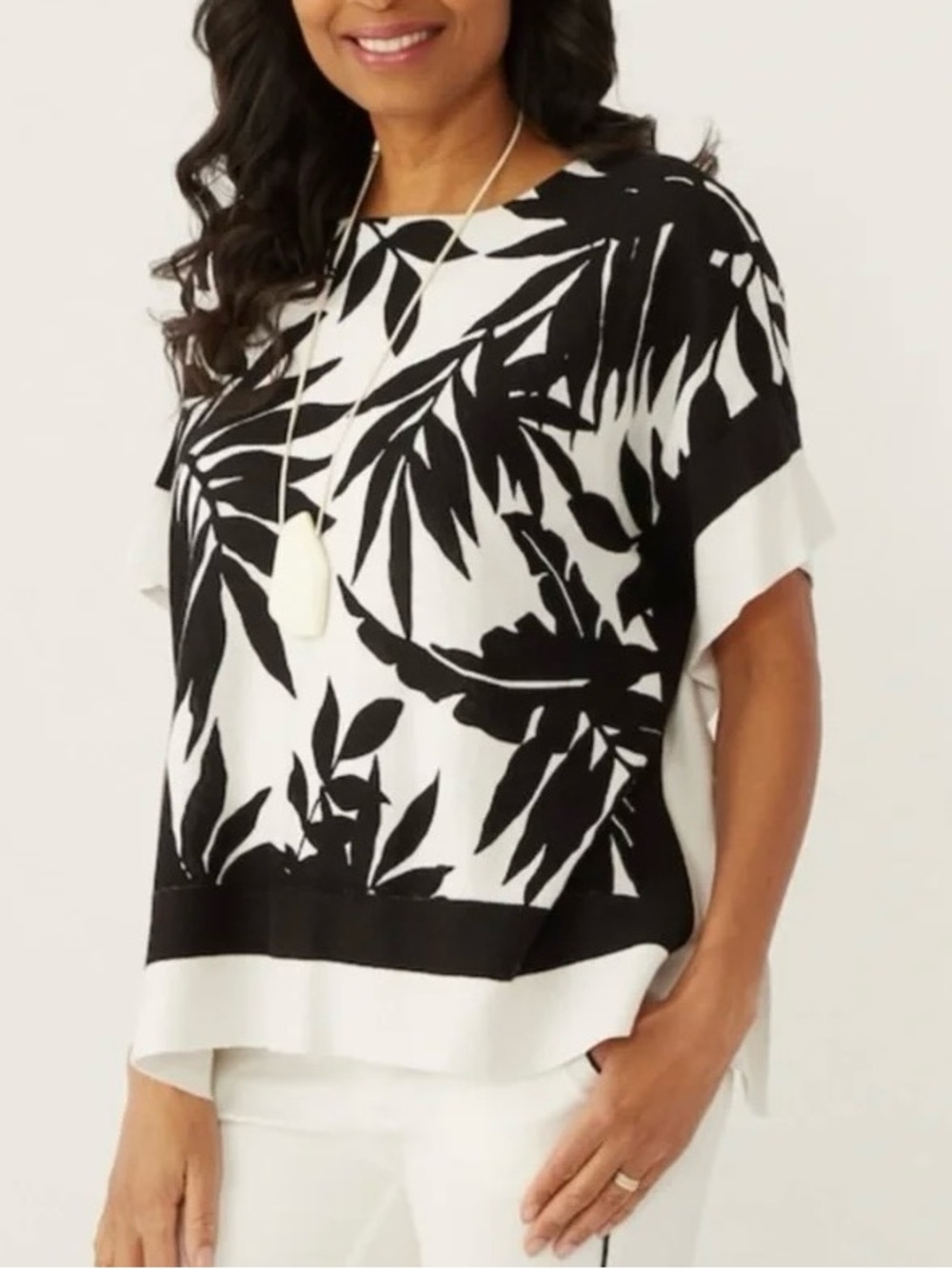 Wynne Layers Black White Tropical Leaf Knit Poncho Top Sweater Lightweight Sz L